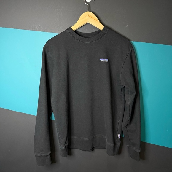 Patagonia Men's Crewneck Sweater in Black - Picture 2 of 11